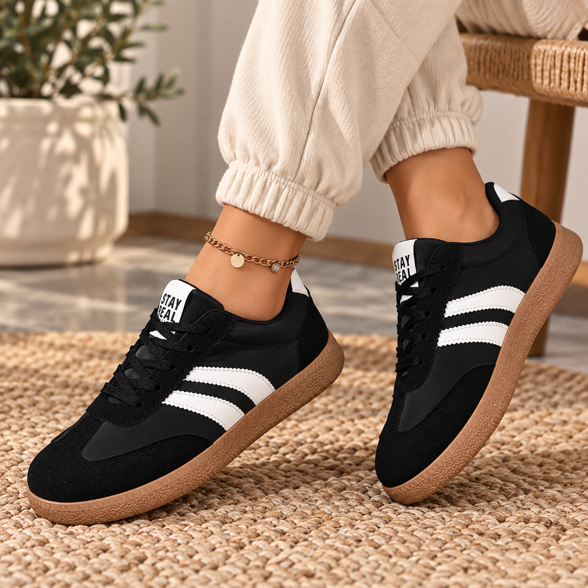 Baskets Femme Rétro Chic à Bandes Contrastées – Sneakers Basses Multicolores