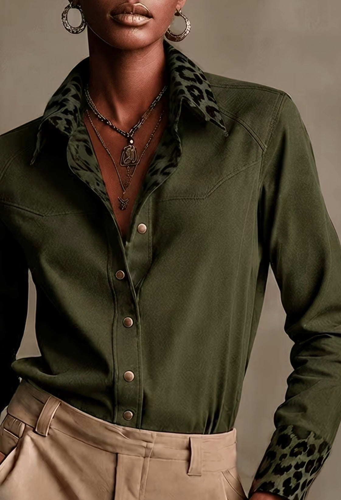 Chemise Femme Élégante Col Léopard Manches Longues